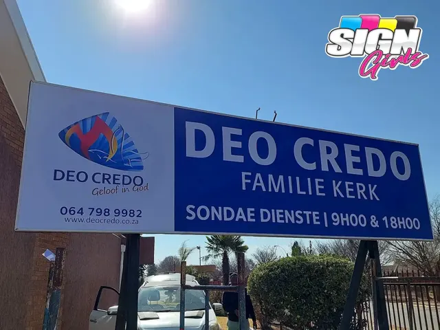 Large outdoor church signboard for Deo Credo Familie Kerk, Vanderbijlpark